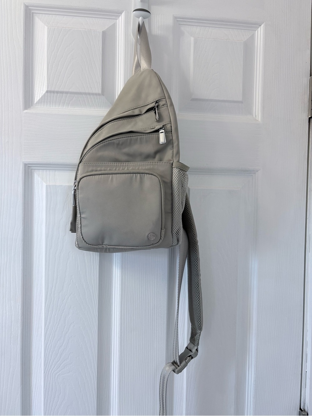 House of Harlow Sling Bag - Casual Crossbody Backpack